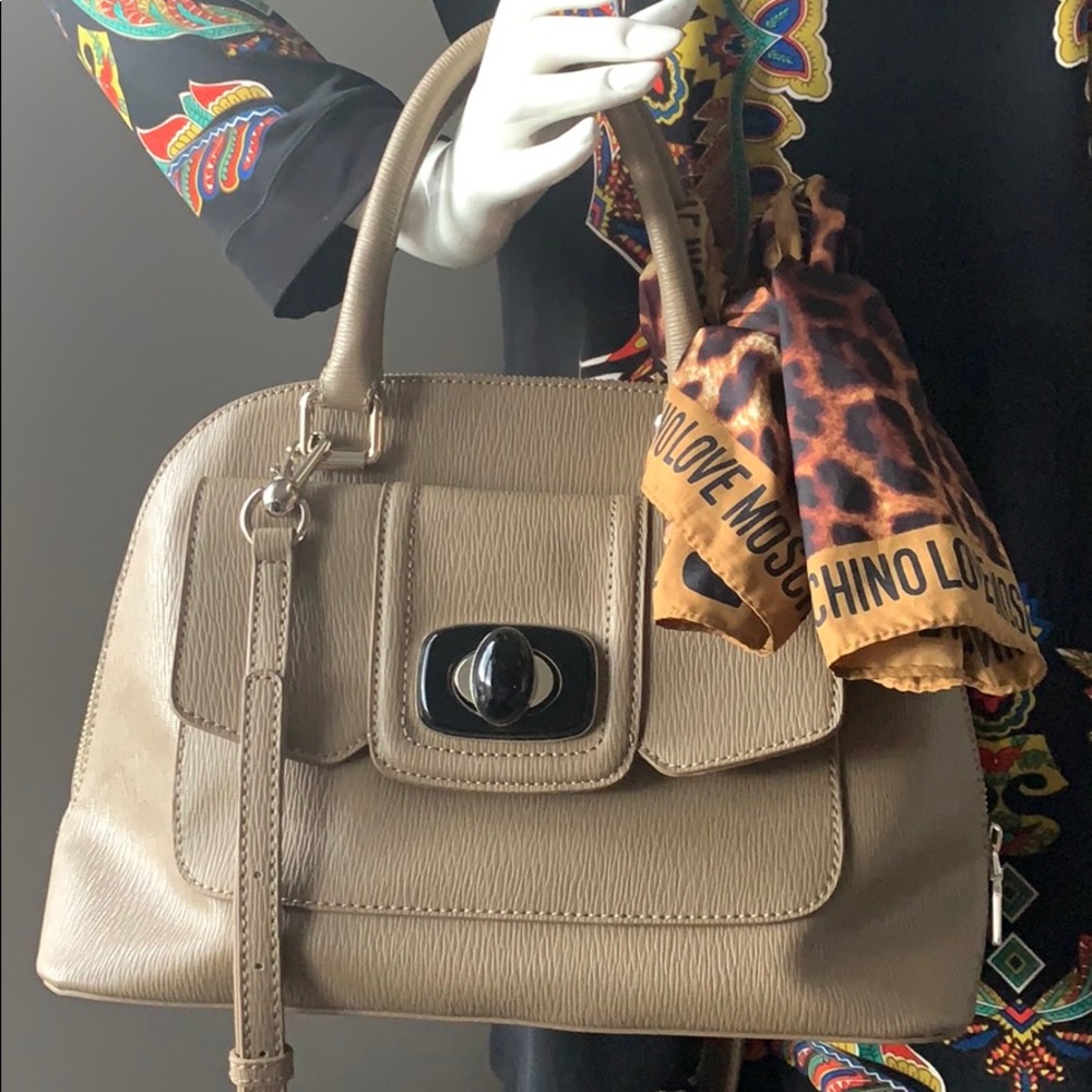 Love Moschino bag